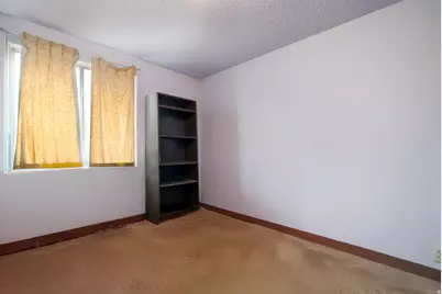 495 E 400 S, Roosevelt, UT 84066 - Photo 11