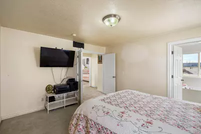 4024 W 4650 S, Roy, UT 84067 - Photo 13