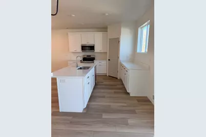 2829 S 9150 W #4, Magna, UT 84044 - Photo 3