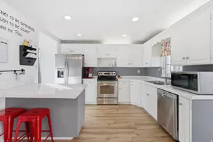 121 E 700 S, Pleasant Grove, UT 84062 - Photo 9