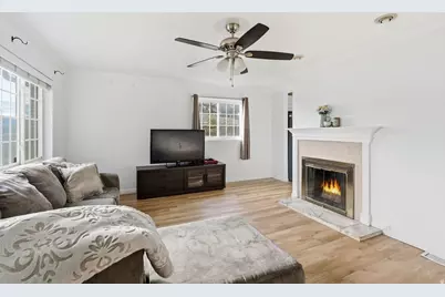 121 E 700 S, Pleasant Grove, UT 84062 - Photo 3