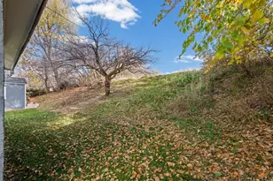 2913 S Davis Blvd, Bountiful, UT 84010 - Photo 41