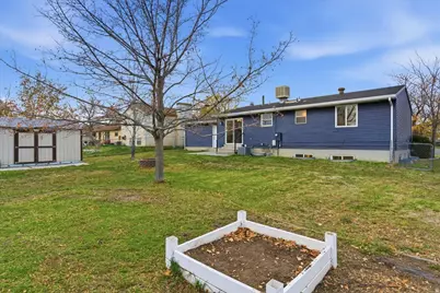 5623 Brandy Wine St, Taylorsville, UT 84118 - Photo 15