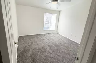 1372 E Millcreek Dr, Ogden, UT 84404 - Photo 15