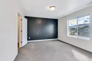 13194 S Fort Herriman Pkwy W, Herriman, UT 84096 - Photo 11