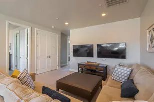 3800 Paradise Vlg Dr, Santa Clara, UT 84765 - Photo 85