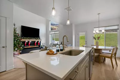 4877 S Heartwood Rd #161, Mapleton, UT 84664 - Photo 11