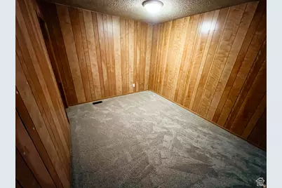 399 400 N #47, Bountiful, UT 84010 - Photo 11