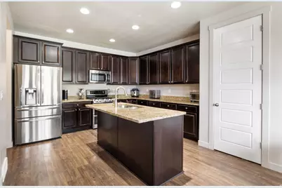 673 W Deepdale Ct, Stansbury Park, UT 84074 - Photo 3