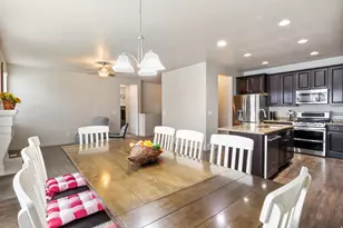 673 W Deepdale Ct, Stansbury Park, UT 84074 - Photo 7