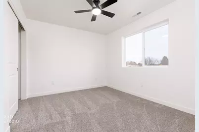 243 W 310 N, Orem, UT 84057 - Photo 21