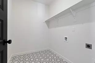 1117 W Mahogany St, Saratoga Springs, UT 84045 - Photo 25