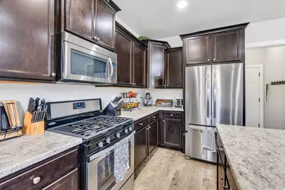 7845 N Santa Clara Dr, Eagle Mountain, UT 84005 - Photo 7