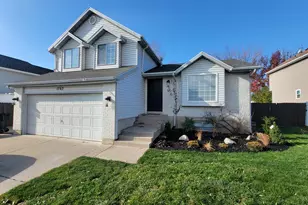 1762 S 350 E, Kaysville, UT 84037 - Photo 1