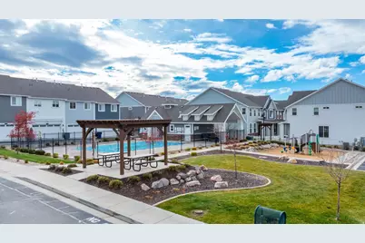 252 E Kirsten Ln N, North Salt Lake, UT 84054 - Photo 25