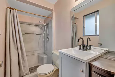 1650 E South Weber Dr, South Weber, UT 84405 - Photo 21