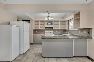 1650 E South Weber Dr, South Weber, UT 84405 - Photo 9