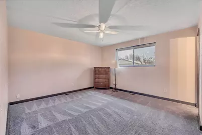 1650 E South Weber Dr, South Weber, UT 84405 - Photo 23