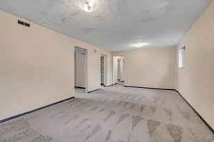 1650 E South Weber Dr, South Weber, UT 84405 - Photo 17