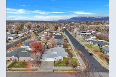 5173 S 2825 W, Roy, UT 84067 - Photo 5