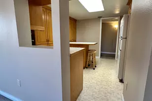 241 N Vine St St W, Salt Lake City, UT 84103 - Photo 15