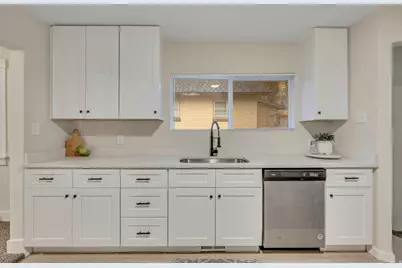 635 Kershaw St, Ogden, UT 84403 - Photo 9