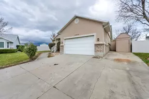 11856 S Coles Camp Circle, Herriman, UT 84096 - Photo 3
