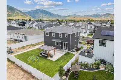 579 E Kings Lndg, Tooele, UT 84074 - Photo 5