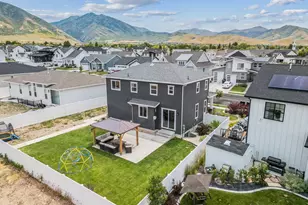 579 E Kings Landing, Tooele, UT 84074 - Photo 5