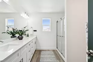 579 E Kings Landing, Tooele, UT 84074 - Photo 15