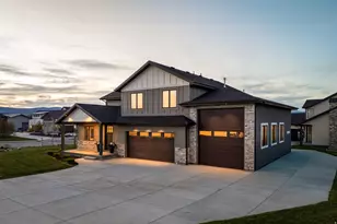 862 W Hilltop Ct W, Francis, UT 84036 - Photo 1