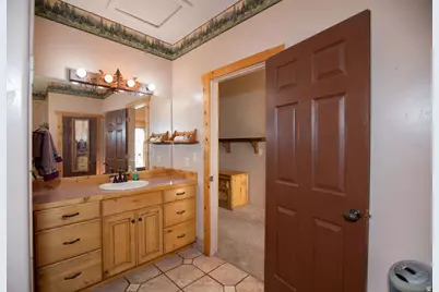 760 W 2000 N, Vernal, UT 84078 - Photo 25