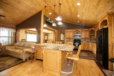 760 W 2000 N, Vernal, UT 84078 - Photo 5