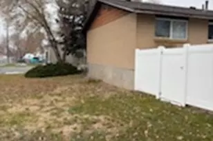 1012 E Bell Dr, Sandy, UT 84094 - Photo 37