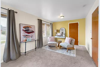 355 W La Salle Dr S, Midvale, UT 84047 - Photo 9