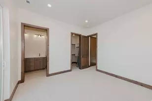 2166 E Rising Wolf Ln, Holladay, UT 84117 - Photo 17