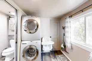 27 W 150 S, Garden City, UT 84028 - Photo 17