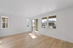 12676 S Lincoln Peak Ln, Herriman, UT 84096 - Photo 9