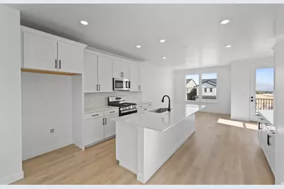 12676 S Lincoln Peak Ln #112, Herriman, UT 84096 - Photo 3