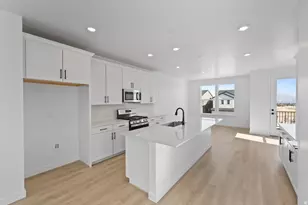 12676 S Lincoln Peak Ln, Herriman, UT 84096 - Photo 3