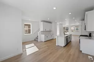 12676 S Lincoln Peak Ln, Herriman, UT 84096 - Photo 5