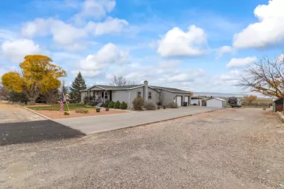 415 W 100 S, Gunnison, UT 84634 - Photo 3