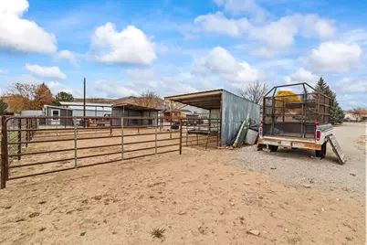 415 W 100 S, Gunnison, UT 84634 - Photo 11