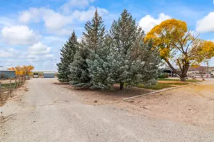 415 W 100 S, Gunnison, UT 84634 - Photo 5