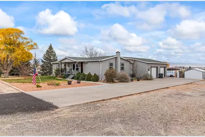 415 W 100 S, Gunnison, UT 84634 - Photo 1