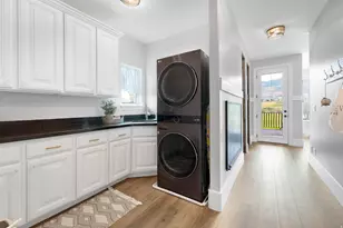 2177 S Centennial Blvd E, Saratoga Springs, UT 84045 - Photo 9