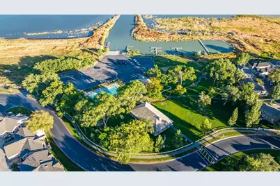 2177 S Centennial Blvd E, Saratoga Springs, UT 84045 - Photo 43