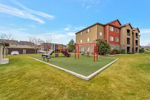 203 E Jordan Ridge Blvd, Saratoga Springs, UT 84045 - Photo 21