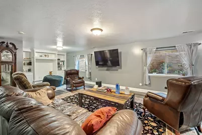 1348 E 2450 N, North Ogden, UT 84414 - Photo 23