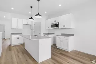 244 W Crescent Ln, Tooele, UT 84074 - Photo 7